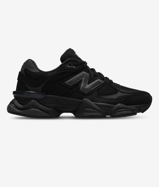NB 9060 Black Cat